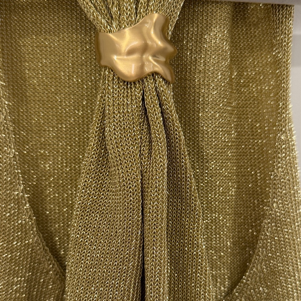 Meshki Gold Glitter Tank Top - Picture 7 of 7
